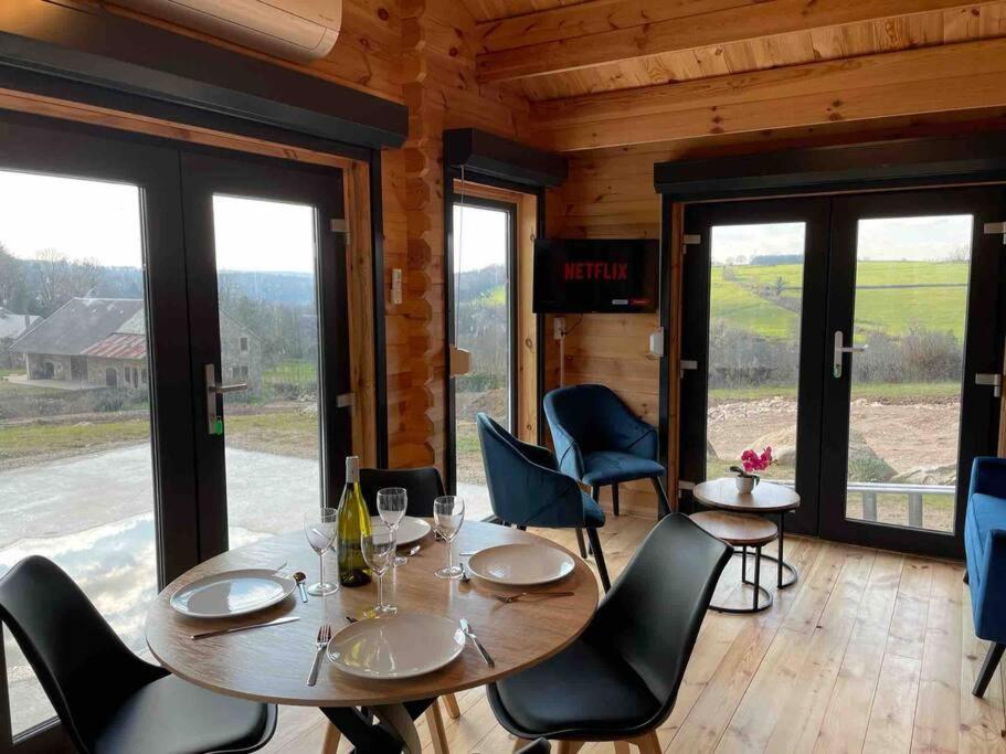 Le Chalet Du Crescent Saint-Germain-des-Champs エクステリア 写真