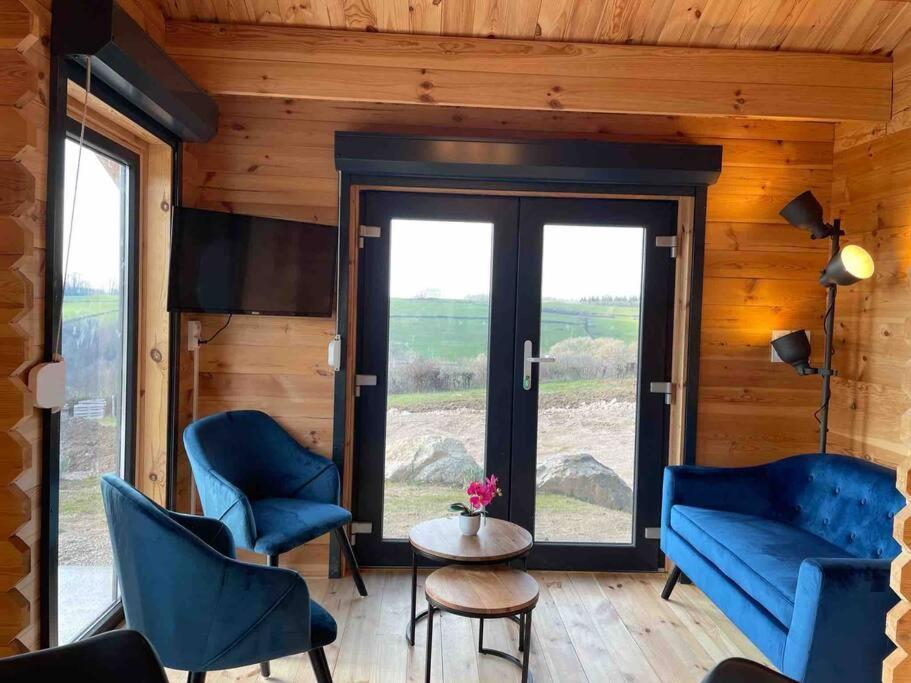 Le Chalet Du Crescent Saint-Germain-des-Champs エクステリア 写真