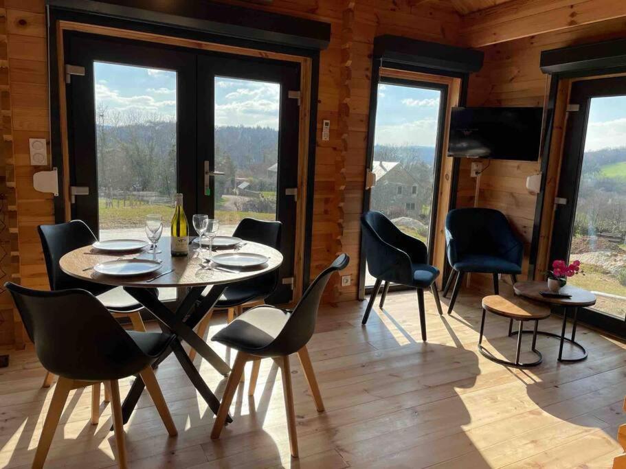 Le Chalet Du Crescent Saint-Germain-des-Champs エクステリア 写真
