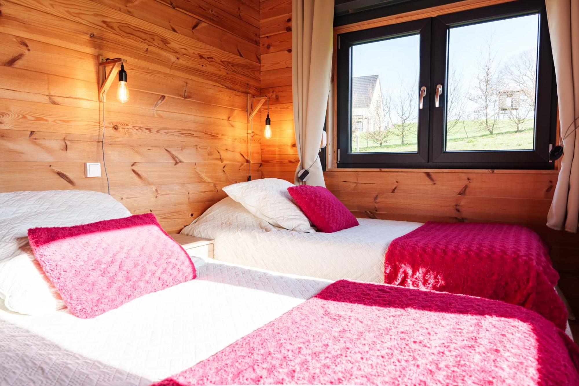 Le Chalet Du Crescent Saint-Germain-des-Champs エクステリア 写真